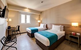 Arawi Miraflores Express